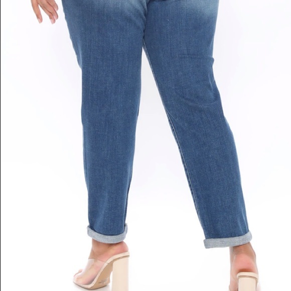 High Rise Boyfriend Jeans Medium Blue Wash SIZE USA 16 - Picture 2 of 10